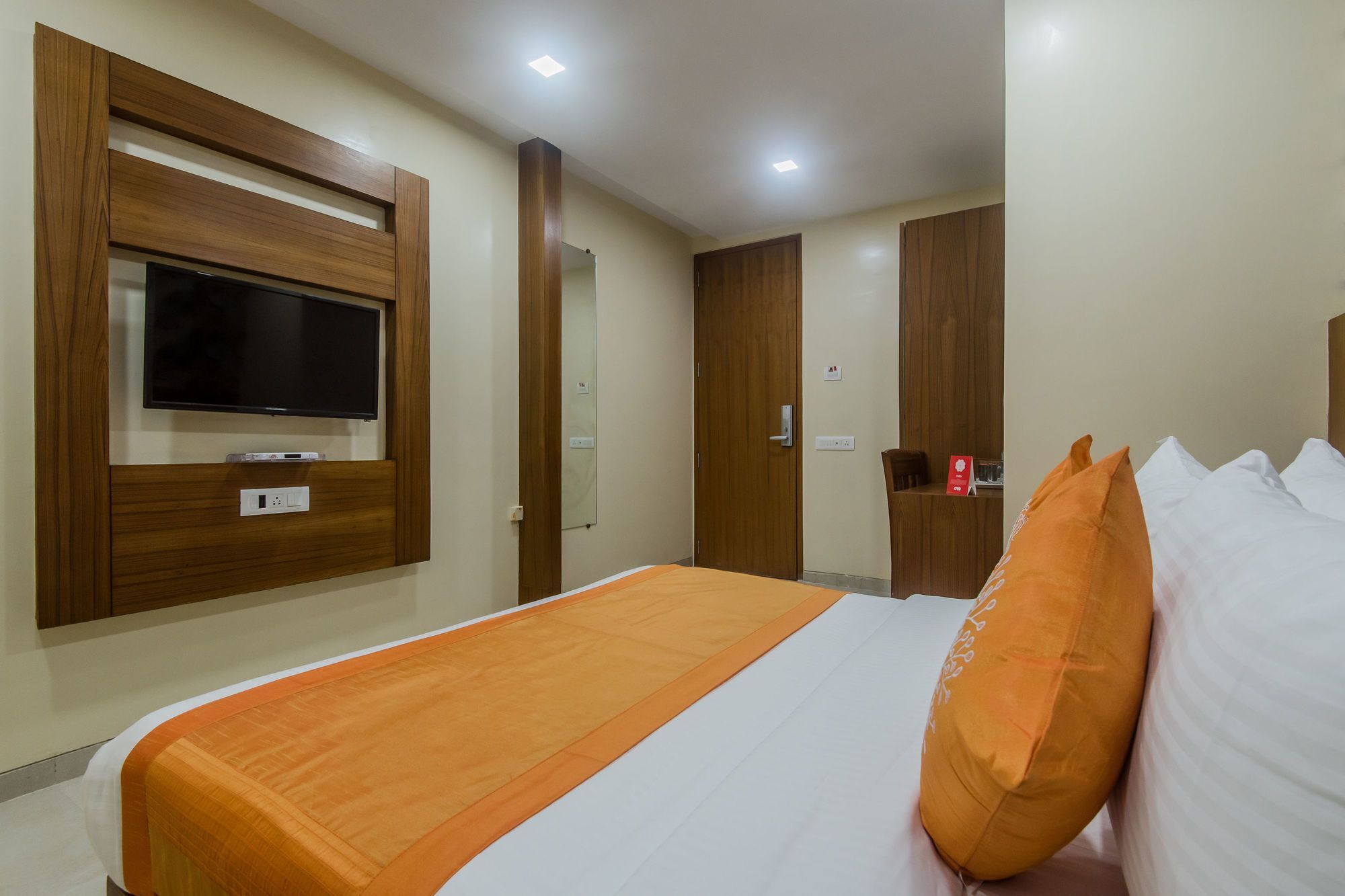 Fabhotel Arton Suite - Nr Mumbai International Airport Екстериор снимка